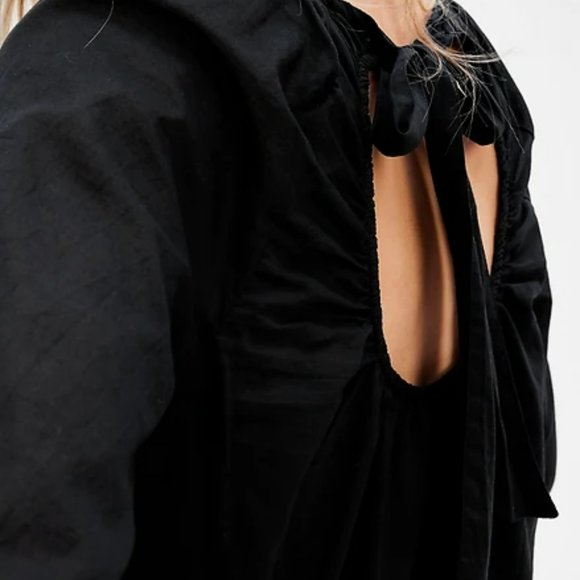 Tie-Back Cutout Dress - Picture 3 of 8